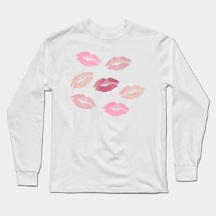 Kiss on the lips - rose and crimson Long Sleeve T-Shirt